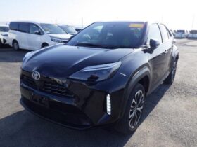 2025 TOYOTA YARIS CROSS Z