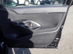 
										2025 TOYOTA YARIS CROSS Z full									