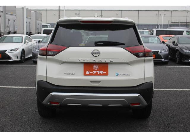 
								Nissan X-Trail 2,0L 2025 full									