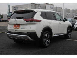 
										Nissan X-Trail 2,0L 2025 full									