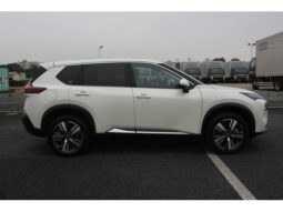 
										Nissan X-Trail 2,0L 2025 full									