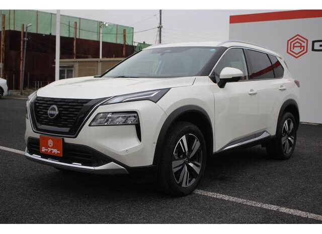 
								Nissan X-Trail 2,0L 2025 full									