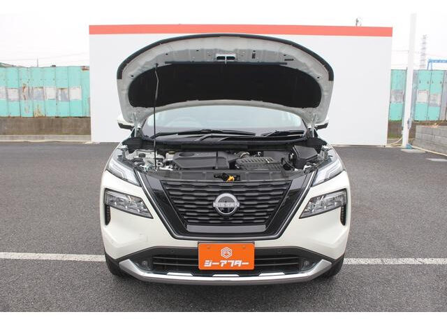 
								Nissan X-Trail 2,0L 2025 full									