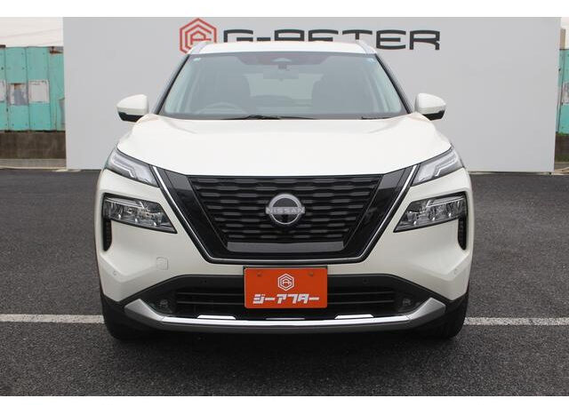 
								Nissan X-Trail 2,0L 2025 full									