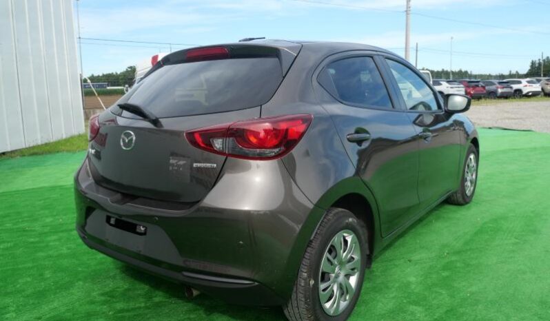 
								2021 Mazda 2 full									