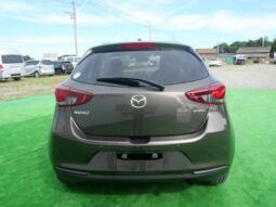 
										2021 Mazda 2 full									