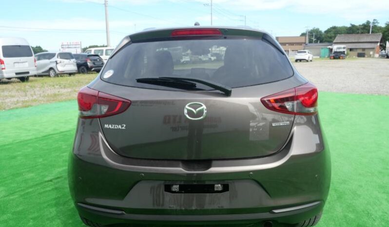 
								2021 Mazda 2 full									