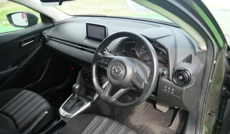 
								2021 Mazda 2 full									