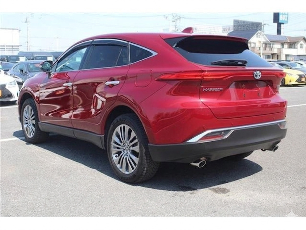 Toyota Harrier 2023