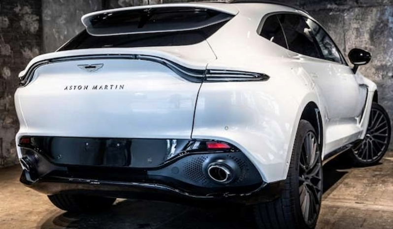 
								ASTON MARTIN DBX 2023 full									