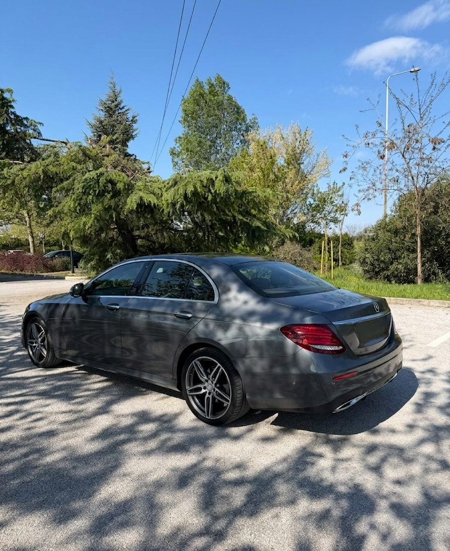 2016 Mercedes – Benz E-Class E220