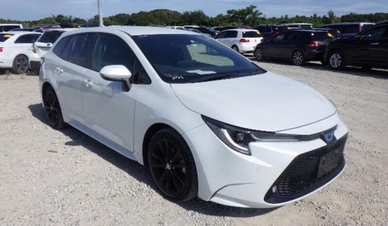 
								Toyota Corolla 1,8L 2022 full									