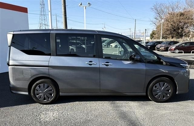 NISSAN SERENA 2023