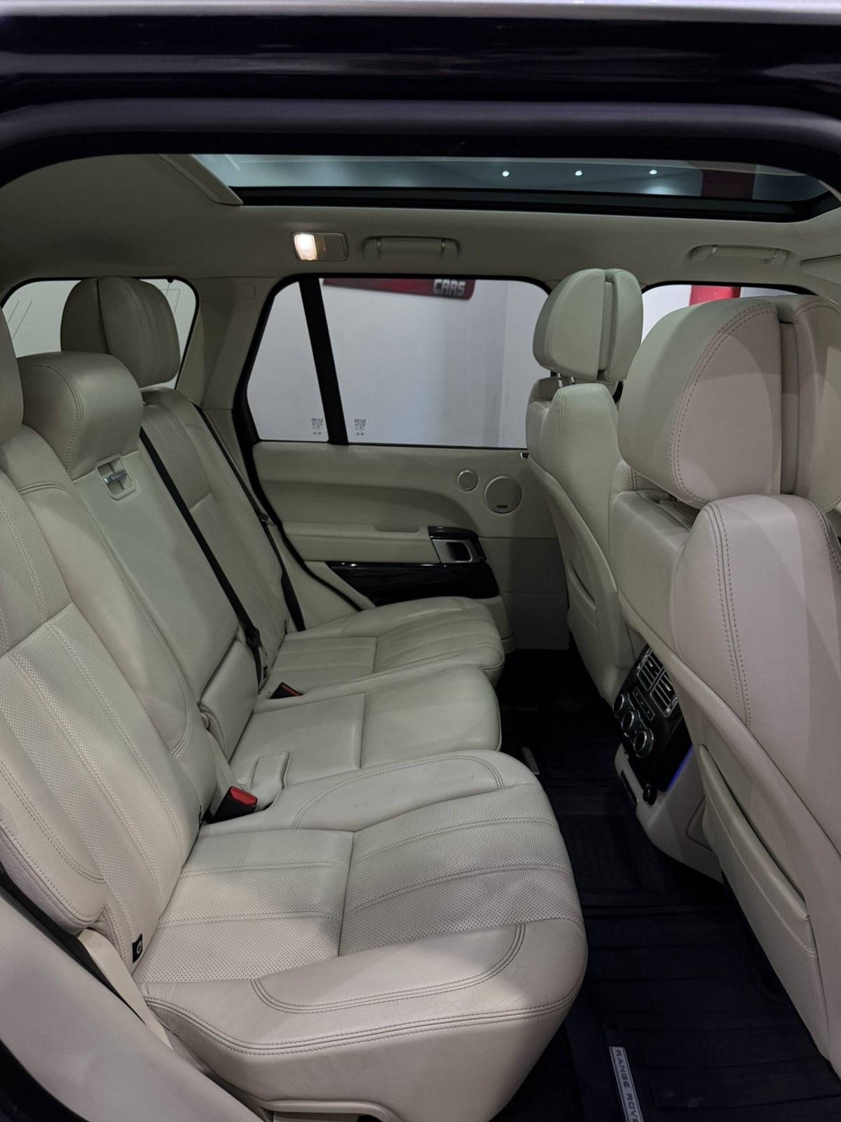 2015 Land Rover Range Rover Vogue