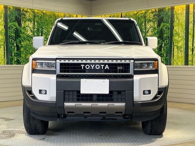 2024 Toyota Land Cruiser Prado 250