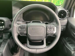 
										2024 Toyota Land Cruiser Prado 250 full									