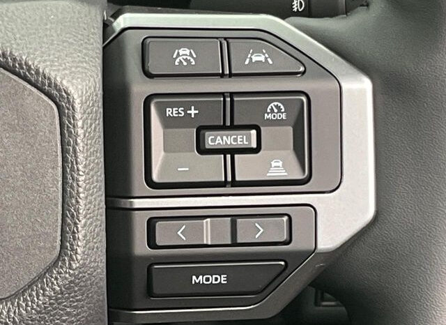 
								2024 Toyota Land Cruiser Prado 250 full									