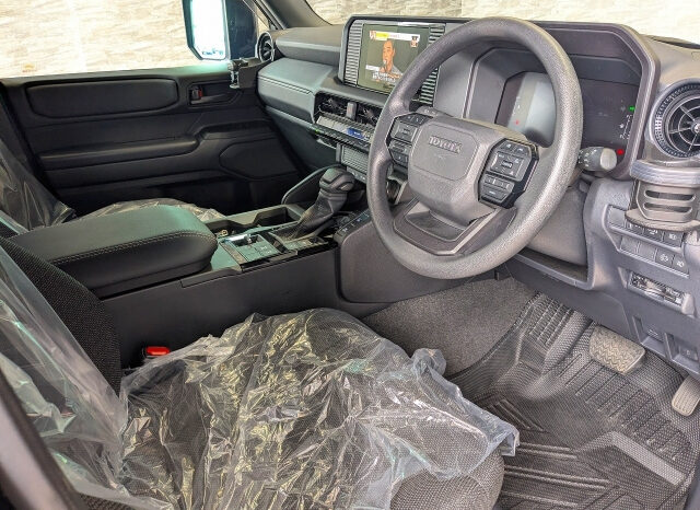 
								2024 Toyota Land Cruiser Prado 250 full									