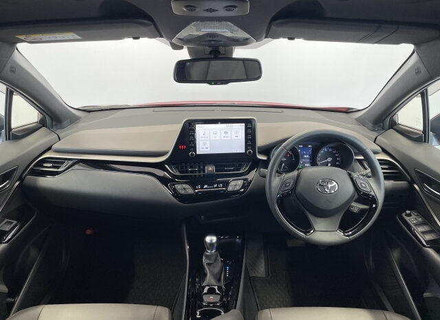 
								2023 TOYOTA C-HR G Hybrid full									