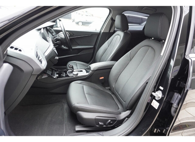 
								2023 BMW 1 SERIES full									