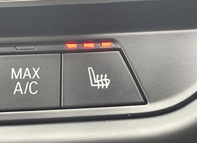 
								2023 BMW 1 SERIES M Sports full									