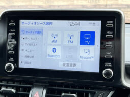 
										2023 TOYOTA C-HR G Hybrid full									