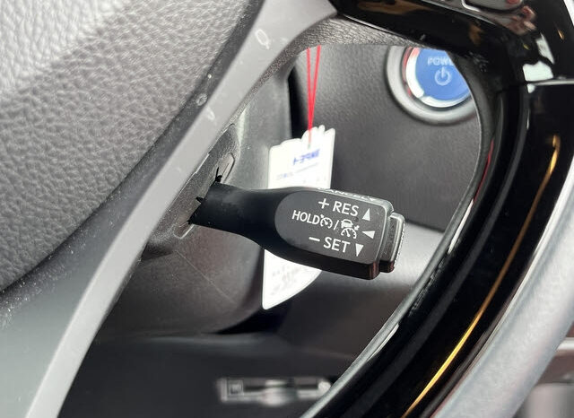 
								2023 TOYOTA C-HR G Hybrid full									