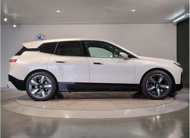 
								2023  BMW IX xDrive full									