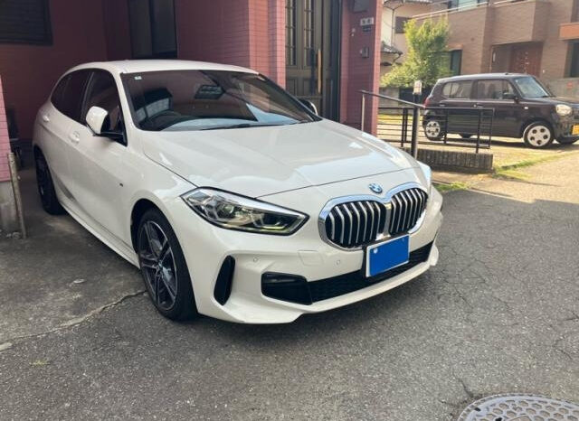 
								2022 BMW 1 SERIES  M SPORT full									