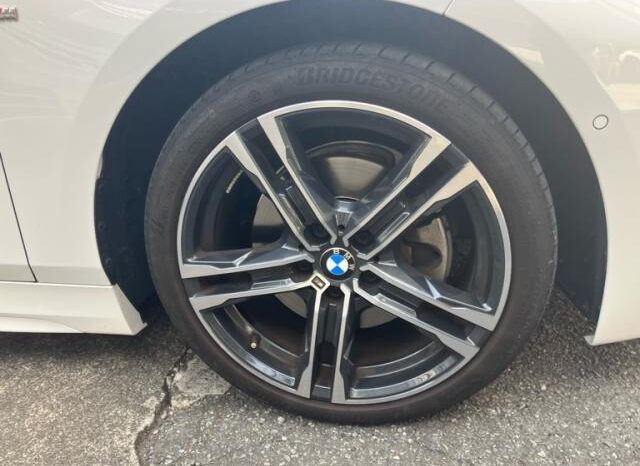 
								2022 BMW 1 SERIES  M SPORT full									