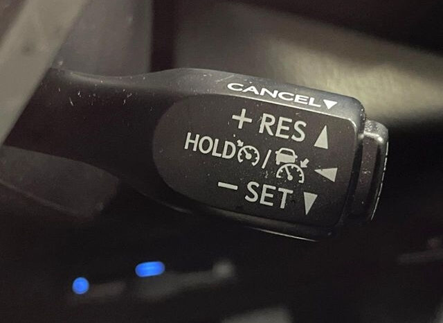 
								2022 TOYOTA C-HR G Mode full									