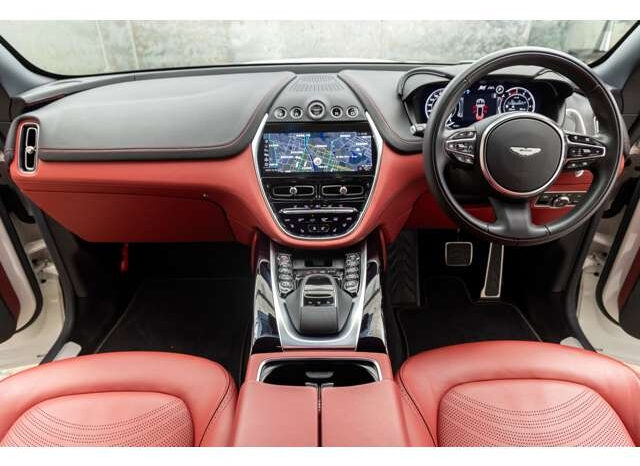 
								ASTON MARTIN DBX 2023 full									