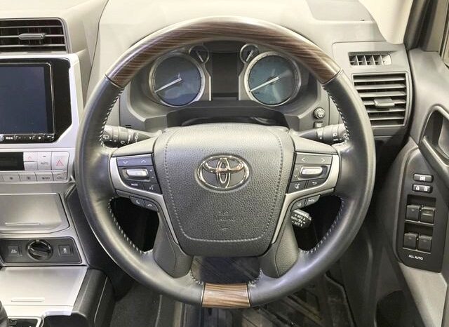 
								TOYOTA LAND CRUISER PRADO 2022 TX full									