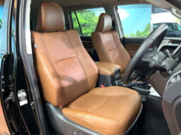 
										Toyota Land Cruiser Prado 2022 full									