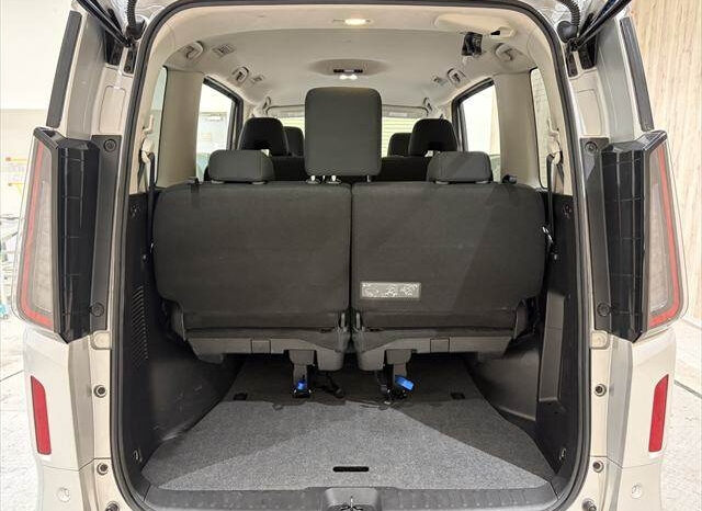 
								2023 NISSAN SERENA full									