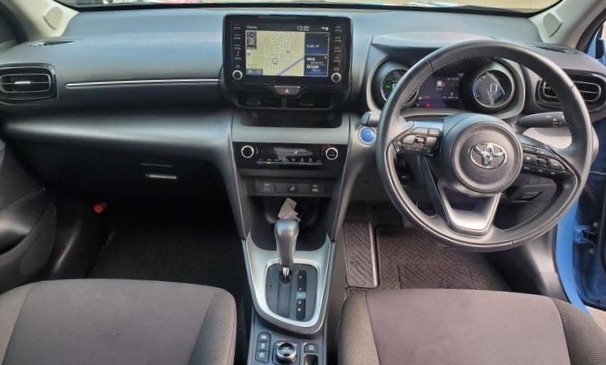 2025 TOYOTA YARIS CROSS U