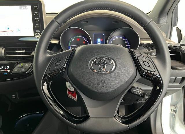 
								TOYOTA C-HR 2023 G full									