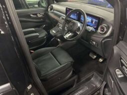 
										2025 MERCEDES BENZ V CLASS LONG AMG LINE P full									
