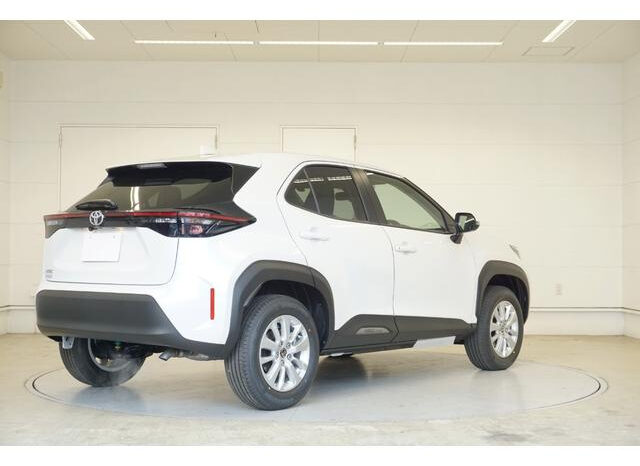 
								TOYOTA YARIS CROSS 2026 G full									