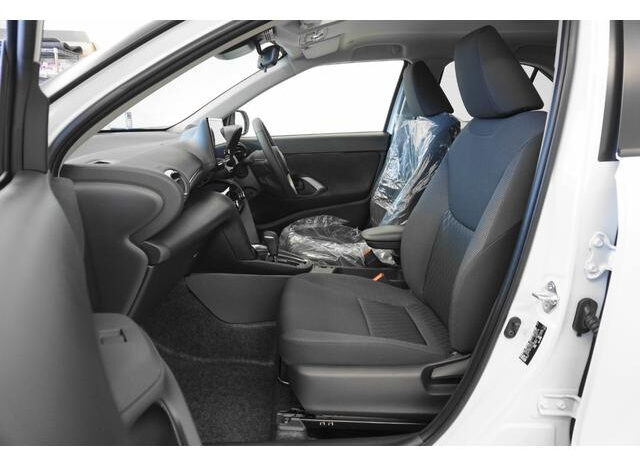 
								TOYOTA YARIS CROSS 2026 G full									