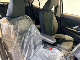
										TOYOTA YARIS CROSS 2026 G full									