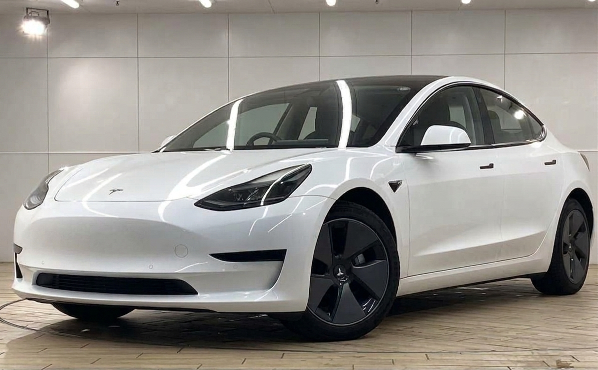 Tesla Model 3 Electric 2022