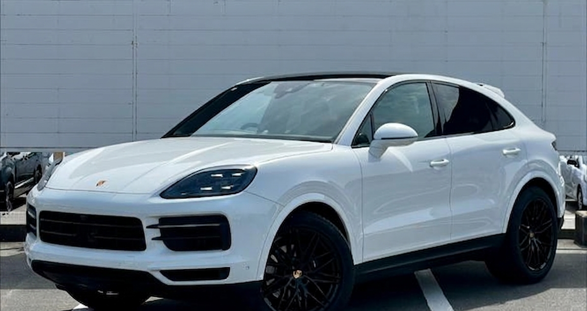 PORSCHE CAYENNE 2023 BASE GRADE COUPE