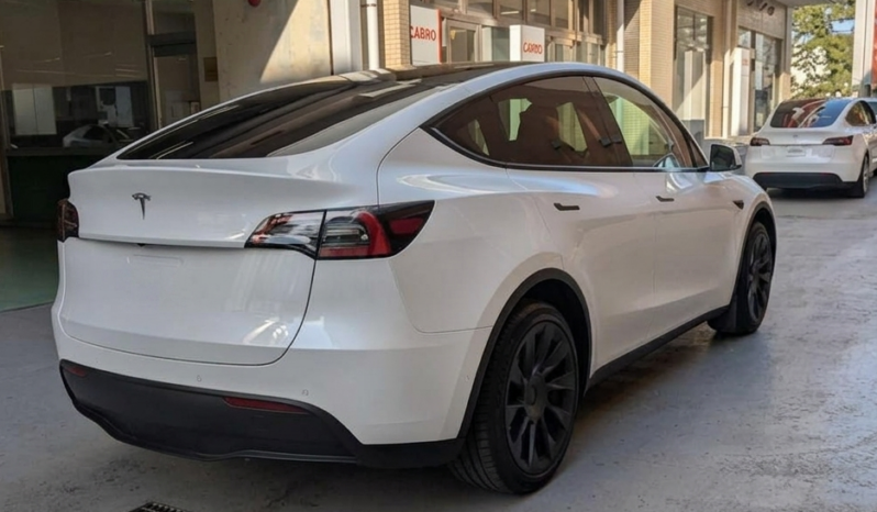 
								TESLA MODEL Y 2023 RWD full									