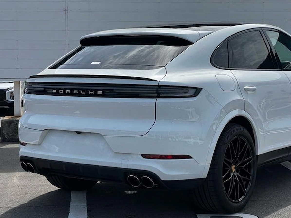 PORSCHE CAYENNE 2023 BASE GRADE COUPE