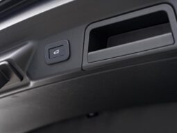 
										LAND ROVER RANGE ROVER VELAR 2025 DYNAMIC SE D200 full									