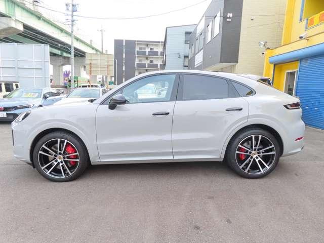 2024 PORSCHE CAYENNE S COUPE