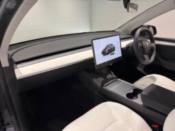 
										2022 Tesla Model Y full									