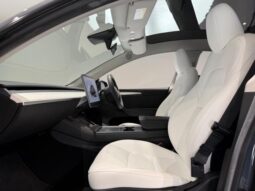 
										2022 Tesla Model Y full									