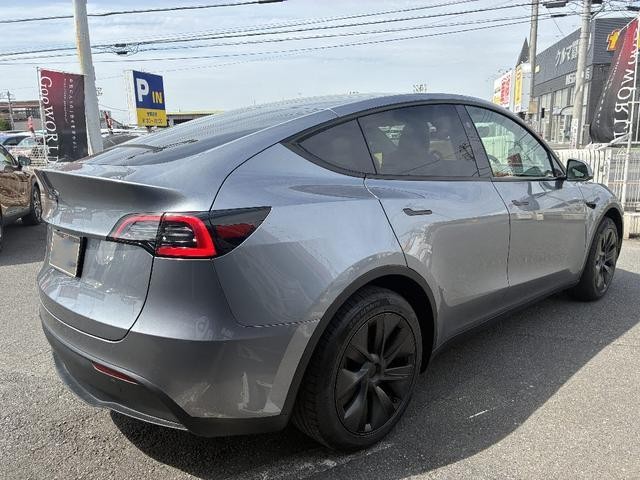 TESLA MODEL Y 2025 RWD
